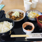 Fujikawa Kitchen - 