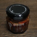 Acacia - 柿の種のオイル漬け にんにくラー油 864円