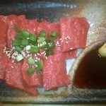 炭火焼肉スーパーホルモン - ハツの刺身です