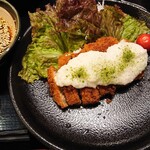 Aji no Mingei Hamura Ten - 三元豚の『とろろとんかつ定食』