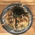 Robata Urahara - 揚げ牛房とカラスミ大根のサラダ