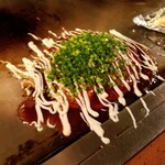 Hiroshima Okonomiyaki Tonton Ton - 