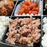 Mikeneko Kitchen - 彩り弁当 1,000円 ※玄米（三毛猫キッチン）