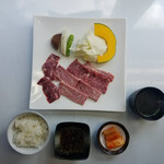 Yakiniku Issenkaku - 