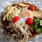 ラーメンよし家 - 料理写真:特製和風冷（れい）ラーメン￥825