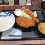 Matsu no Ya Ura Wa Nakamachi Ten - ロースかつ&海老フライ定食（ライス大盛り）