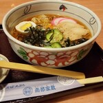 南部家敷 - ソバ冷麺、全景！