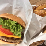 FRESHNESS BURGER Piore Himeji Ten - 