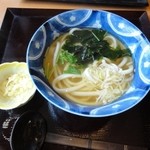 Aji no Mingei Nagareyama Ten - 黄金だしうどん483円