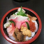 Tobuki Sushi Chuu - 特上ちらし寿司（3,000円）