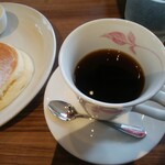 Takakuramachi Coffee Sendaishitaihakuku Nishitaga Ten - アメリカンコーヒー。ブレンドコーヒーより好きかも。こちらもナルミのマグカップがカワイイ。