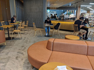 Starbucks Coffee Tsutaya Seto Ten - ソファ席