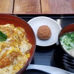 鶏三和 - 鶏カツ丼と鶏そばセット