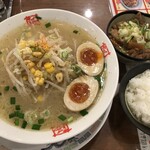 Oogiya Ramen Annaka Honten - 料理