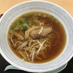 Ippuku Tei - 醤油ラーメン