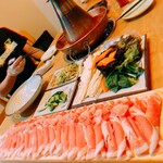 Chuka Hinabe Toka Shabushabu - 