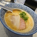 麵屋カモメ亭 - 