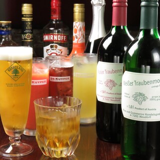 We have a wide variety of wines and cocktails carefully selected by our chef!