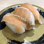 Hama Zushi Atsugi Aishiten - サーモン。大好物です。