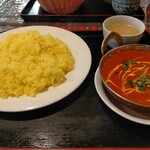 パリバール - シーフードカレー（1000円）