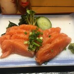 Japanese Cuisine Kotobuki - (料理)サーモン刺一品