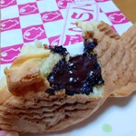 横浜くりこ庵 - サクサクチョコが沢山入っていました。