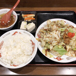 Miraku En - 回鍋肉定食