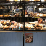 THE STANDARD BAKERS TOKYO - 店内①