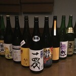 こま - ドリンク写真:プレミア酒入れ替わりお手頃価格で入ります