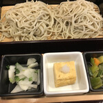 Tachikawa Jukusei Nekase Soba Takaya - 出汁巻玉子も旨い。蕎麦も一人前。