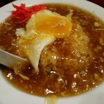 Eiraku - 半あんかけチャーハン、目玉焼きトッピング(税込420円)