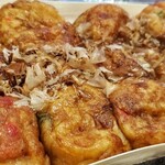 Tako Ya Teru Dekijima Ten - たこ焼き醤油味（マヨネーズなし・かつお節あり）12個680円