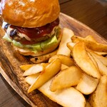 HINANO Resort Burger&Bar - チーズバーガー