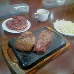 Yappari Steak Kokura Kitaten - 赤身ステーキ<400g>(¥1,980)