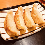 Izakaya Kakuyuu - 餃子