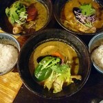 Soup Curry Aiiro - 