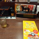 Yoshinoya Seiseki Sakuragaoka Eki Ten - メニュー放置とか