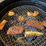 Yakiniku Heijoen Adachi Iriya Ten - 