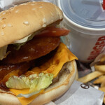 BURGER KING Yonago Ten - オニオンリングチーズワッパーjr.(M)セット