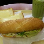 Doutor Coffee Shop Nihommatsu Midori Shobo Ten - チキン＆生ハムのアボカドソース。チーズトースト。