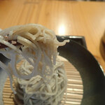 Aizu Yamamiyako Soba Tsutsumi An - おそばはかたくしまって、歯応えがいいのミャ