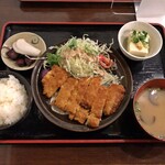 みつき御食事処 - ロースかつ定食