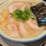 大砲ラーメン 本店 - 昔チャーシューメン