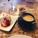 Cafe Sweets Candle - 