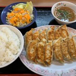 餃子の王将 - 餃子定食680円