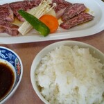 Fuji Yakiniku - 和牛定食（2100円）