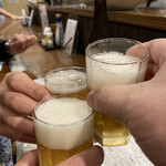 勝一 - まずは、スーパードライで乾杯！