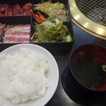 Yakiniku Sanzenri Tateishi Ten - 