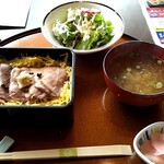 餞心亭おゝ乃 - ローストビーフ重ランチセット