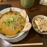 Kurahachi Ramen Ishinomaki Nisseki Byoin Mae Ten - 